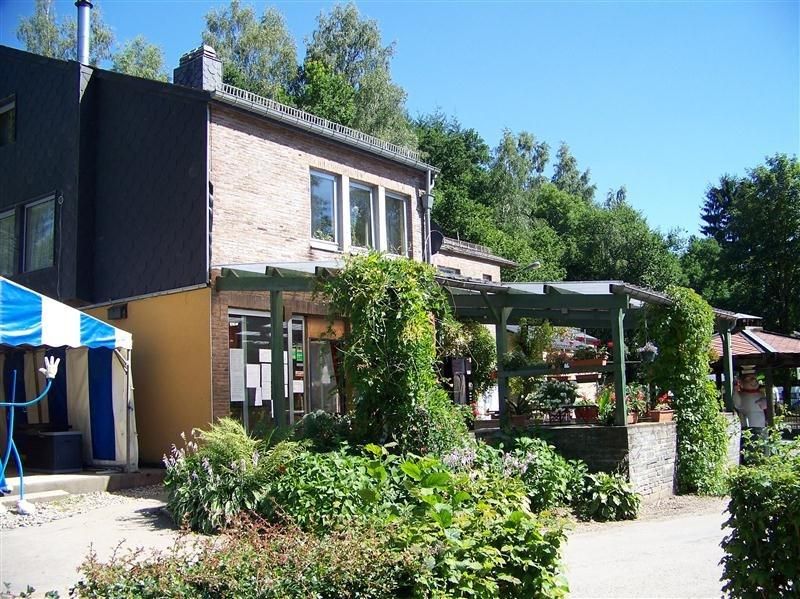 Camping L'Eau Rouge
