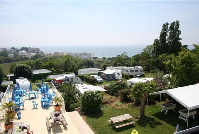 Camping Les Sables Blancs  ****